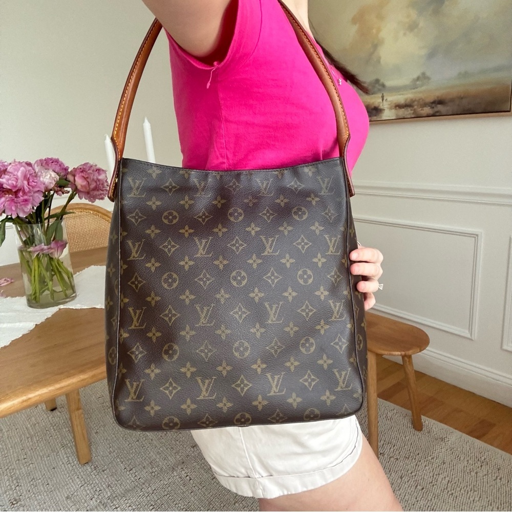 ✅AUTHENTIC✅LOUIS VUITTON LOOPING GM - Picture 10 of 14